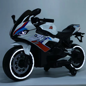 موتور شارژی دو چرخ بی ام و RR دو موتور سفید AX3061_موتور شارژی